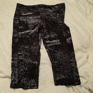 Champion womens workout capris