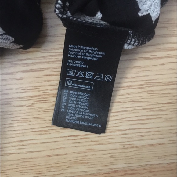 Summer Dress (Size L) Black Dress, Feather Design - Picture 4 of 4