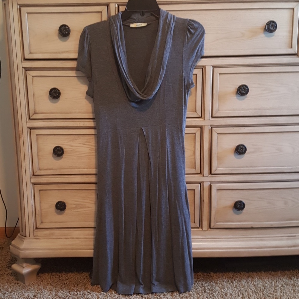 Gray casual dress with pockets