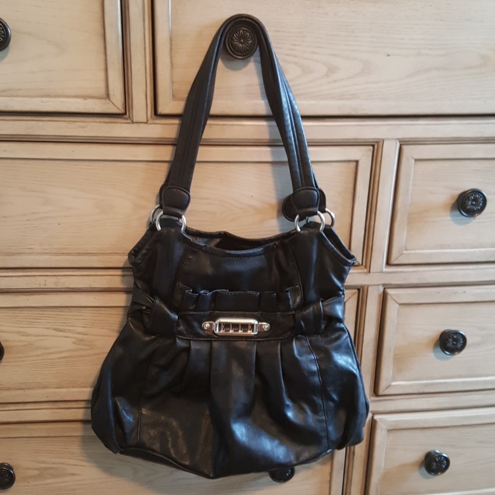 Black Elle purse