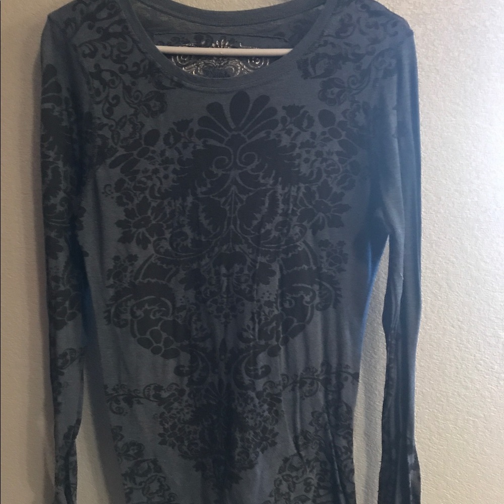 Blue and black long sleeve burn out L