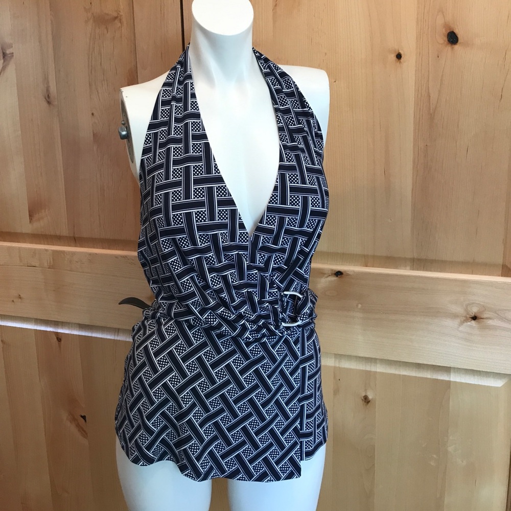 Halter top with buckle