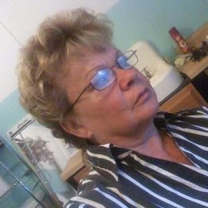 Meet your Posher, Iva