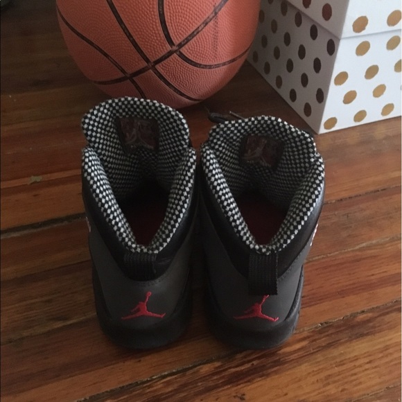 Air Jordan 10 - Picture 2 of 4