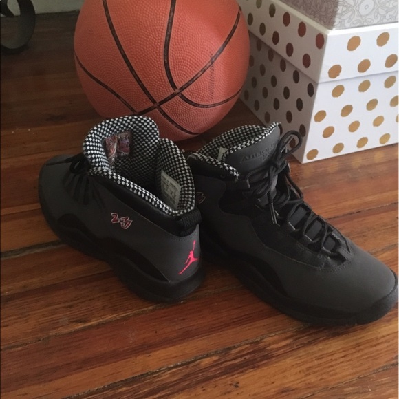 Air Jordan 10 - Picture 3 of 4