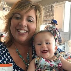 Meet your Posher, Lori