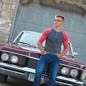 Meet your Posher, Travis