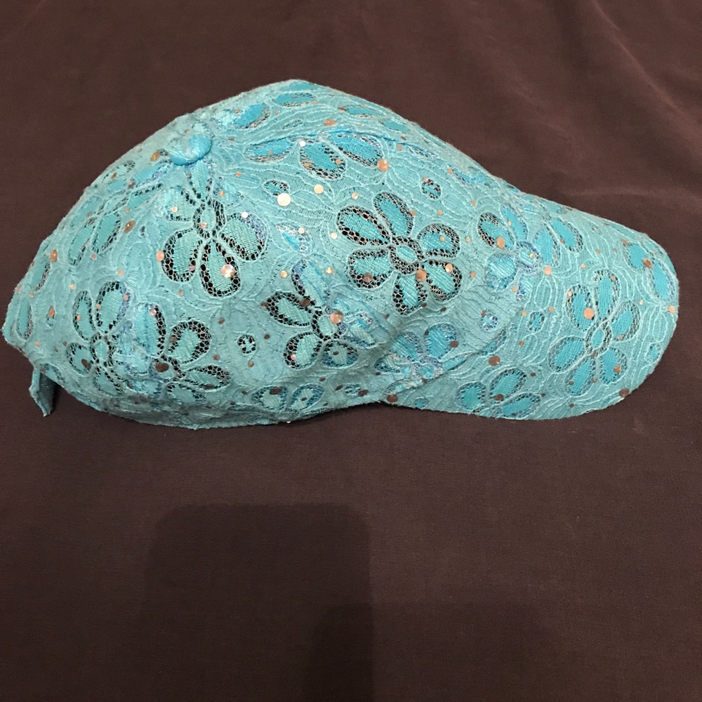 LACE SEQUIN BASEBALL CAP