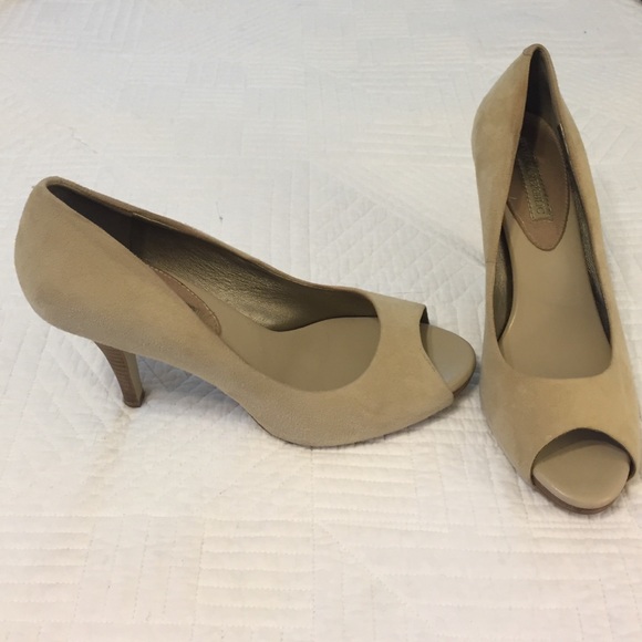Banana Republic Shoes - ❣Banana Republic❣Heels size 9 - WORN TWICE!