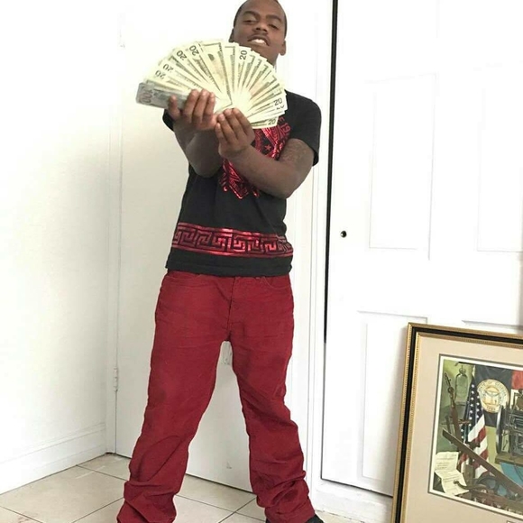 Meet your Posher, Turk - Picture 1 of 1