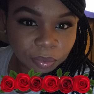 Meet your Posher, Ella