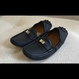 Gucci navy leather loafer