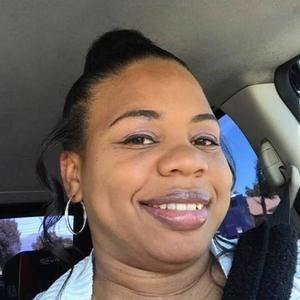 Meet your Posher, Rafikey