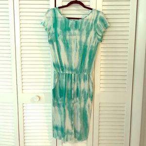 Seafoam green stretchy beach dress 👗