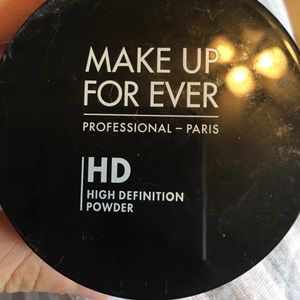 Makeup forever hd powder! Full size!