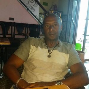 Meet your Posher, Azddine