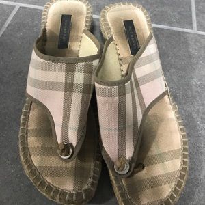 Burberry used size 37 wedges