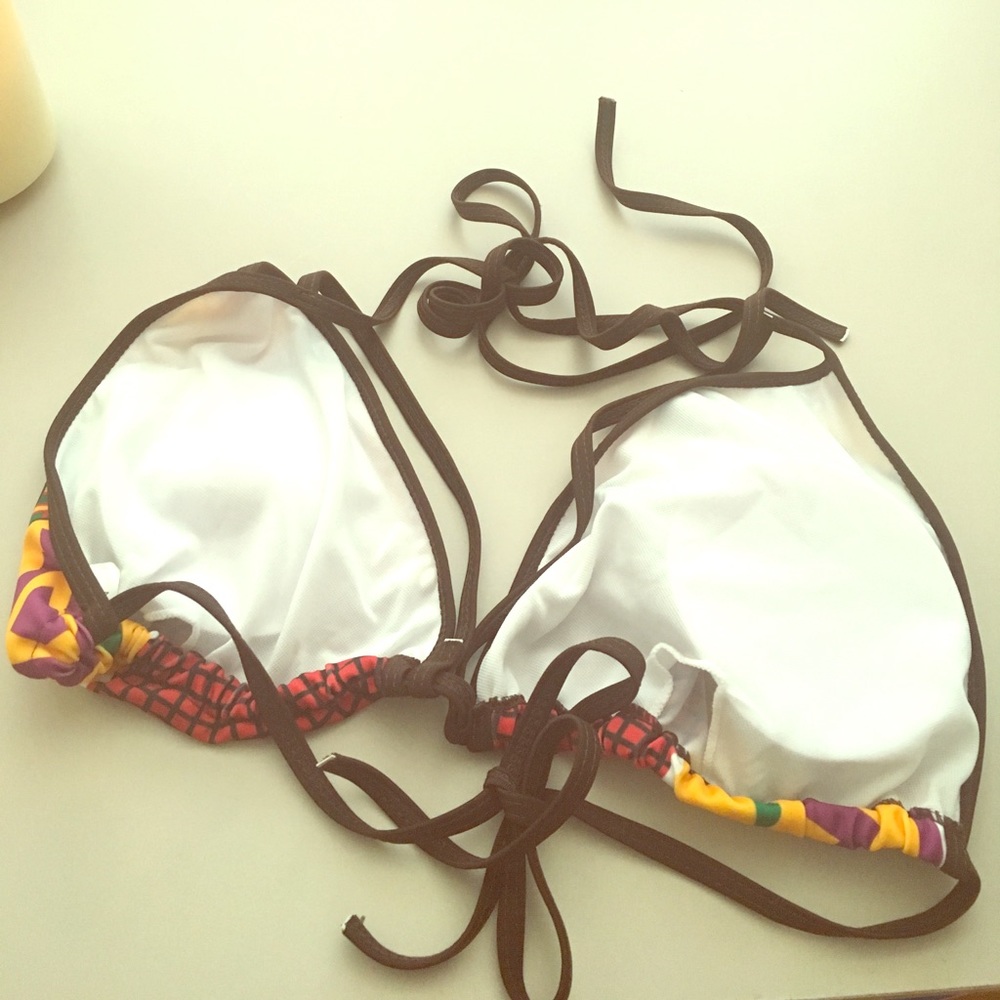 Strapped tribal patterned high waisted bikini - Picture 4 of 4