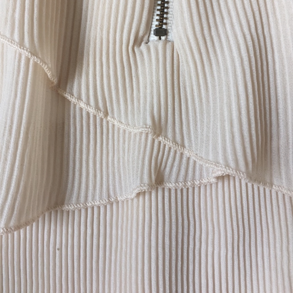 Cream Strapless Ruffled Dress - Picture 4 of 6