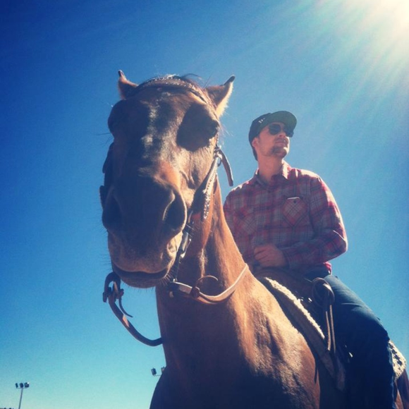 Meet your Posher, Chris - Picture 3 of 4