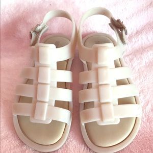 Mini Melissa Flox size 9