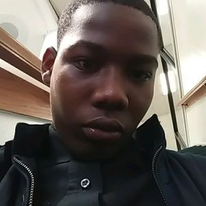 Meet your Posher, Malik