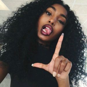 Meet your Posher, Lilly