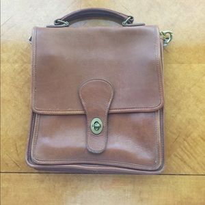 Vintage Coach Willis Crossbody Bag