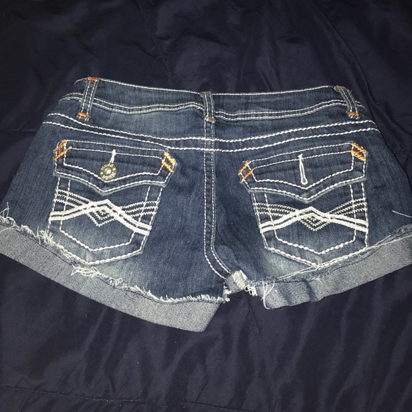 Mudd denim shorts - Picture 2 of 3