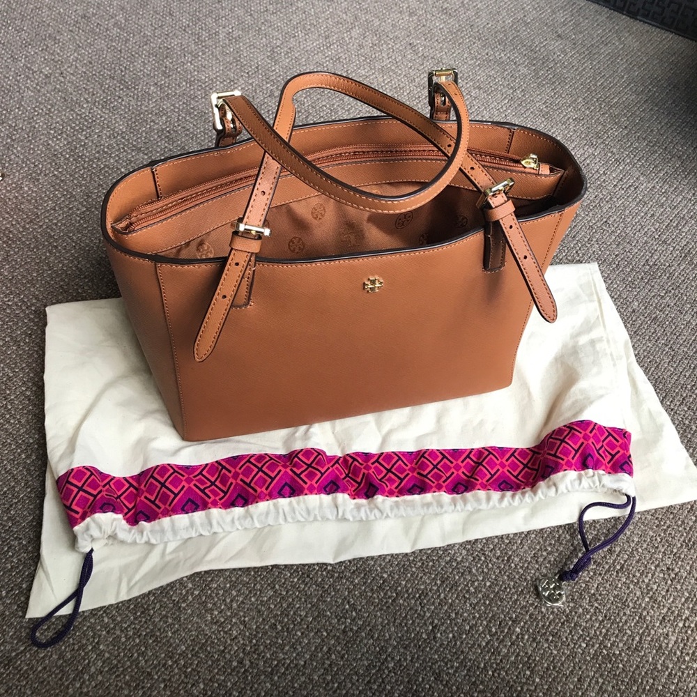 Tory Burch tote