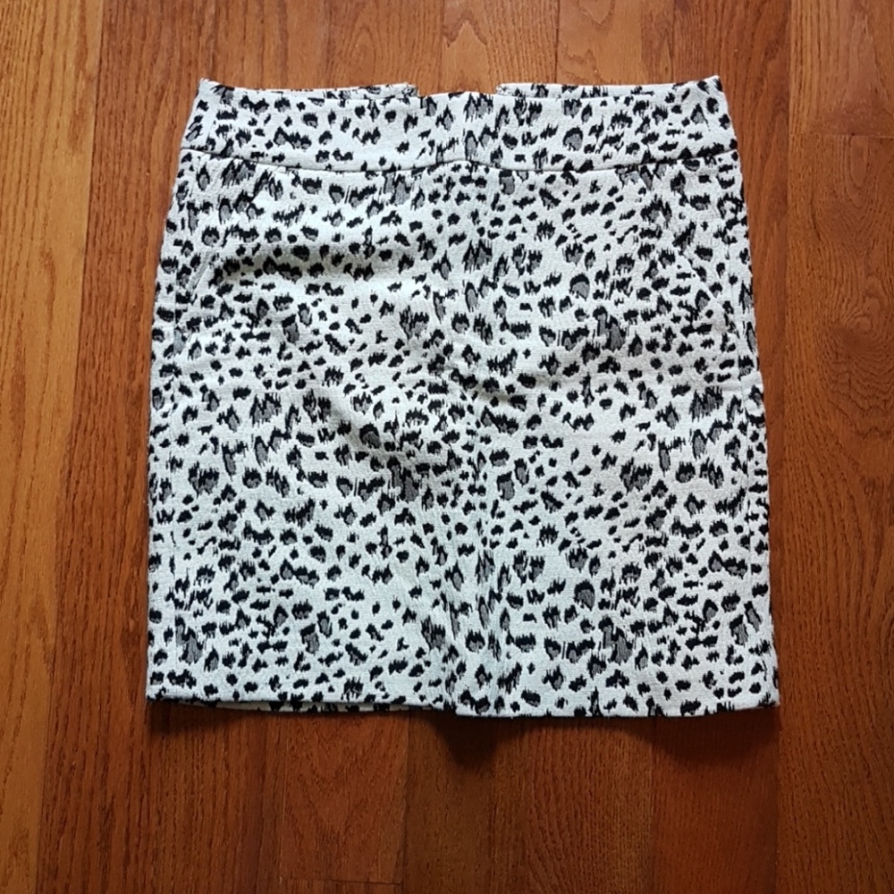 Loft Skirt