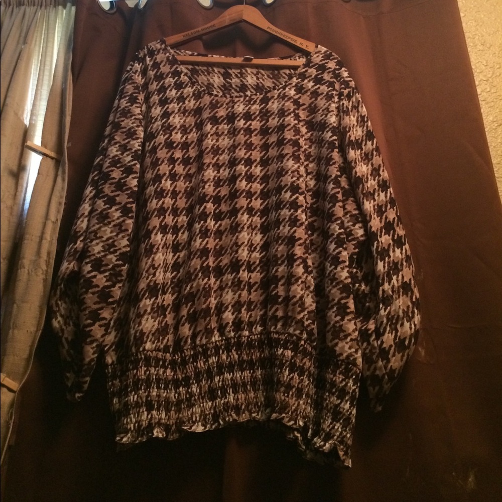 3/4 Sleeve Silky Blouse