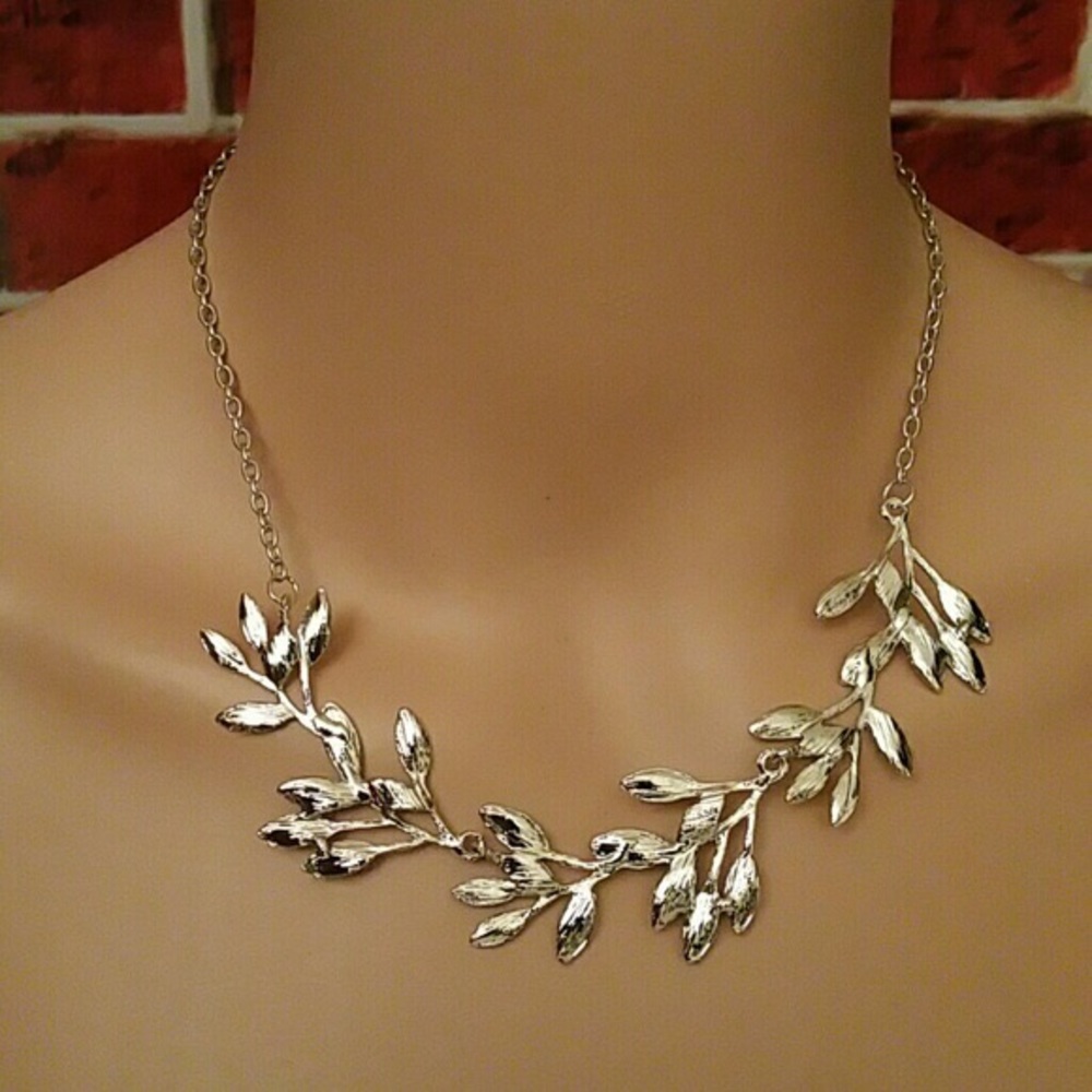 🔥Flash Sale🔥 Multi Leaf Chain Necklace - Picture 1 of 2
