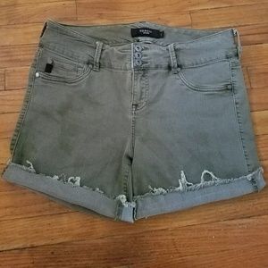 Torrid cut off shorts