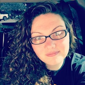 Meet your Posher, Savannah