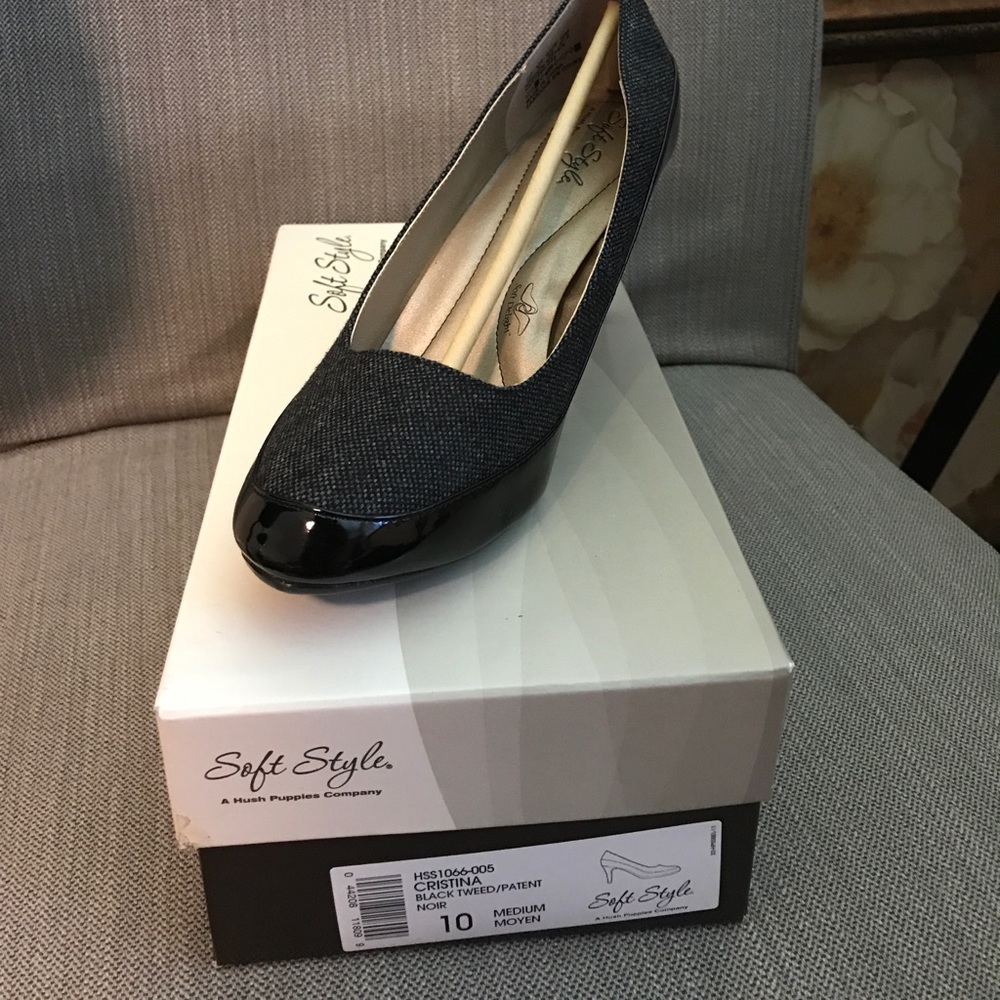 Hush Puppy Soft Style Black Tweed and Patent Pump