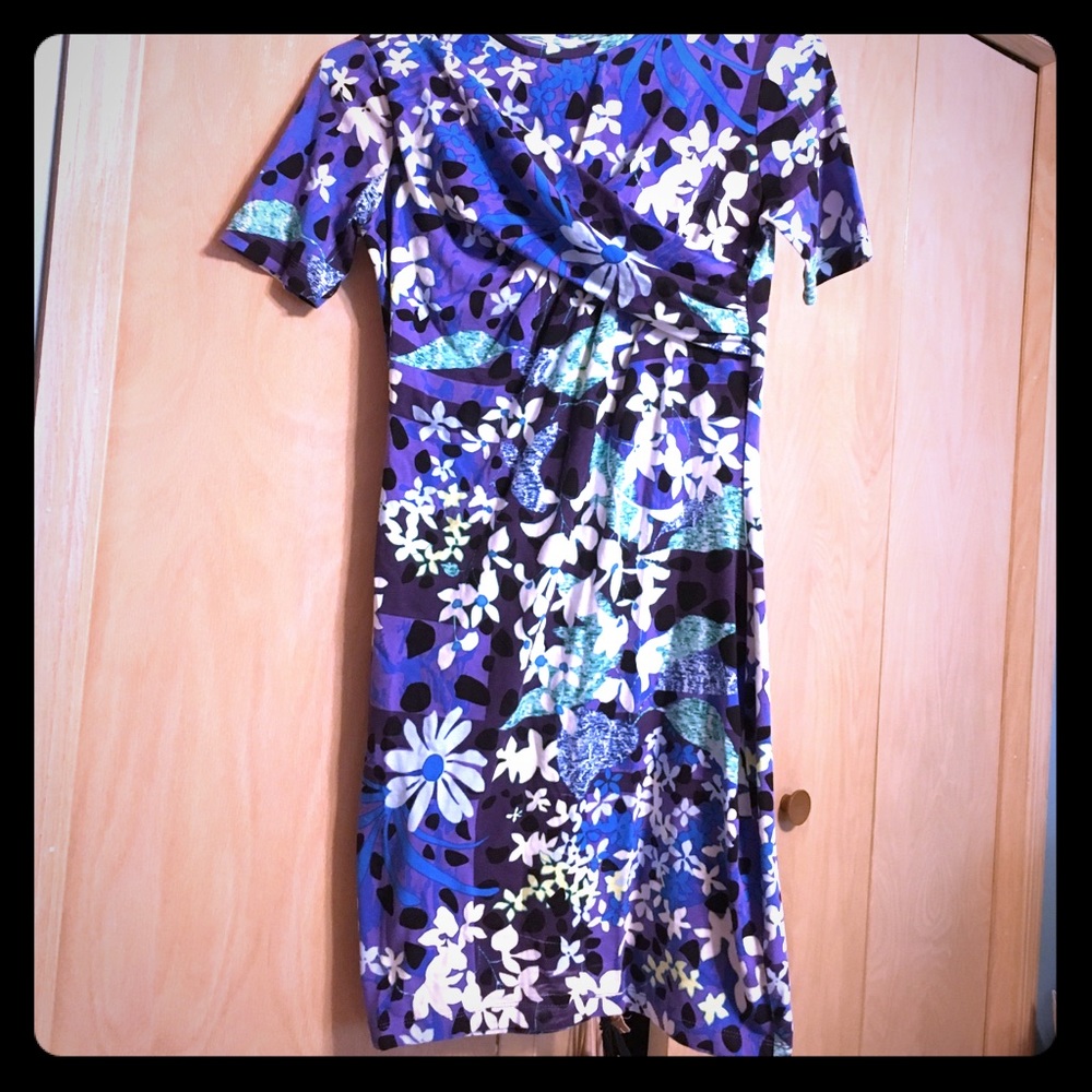 Floral body-hugging dress