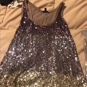 Express size M sleeveless sequin top
