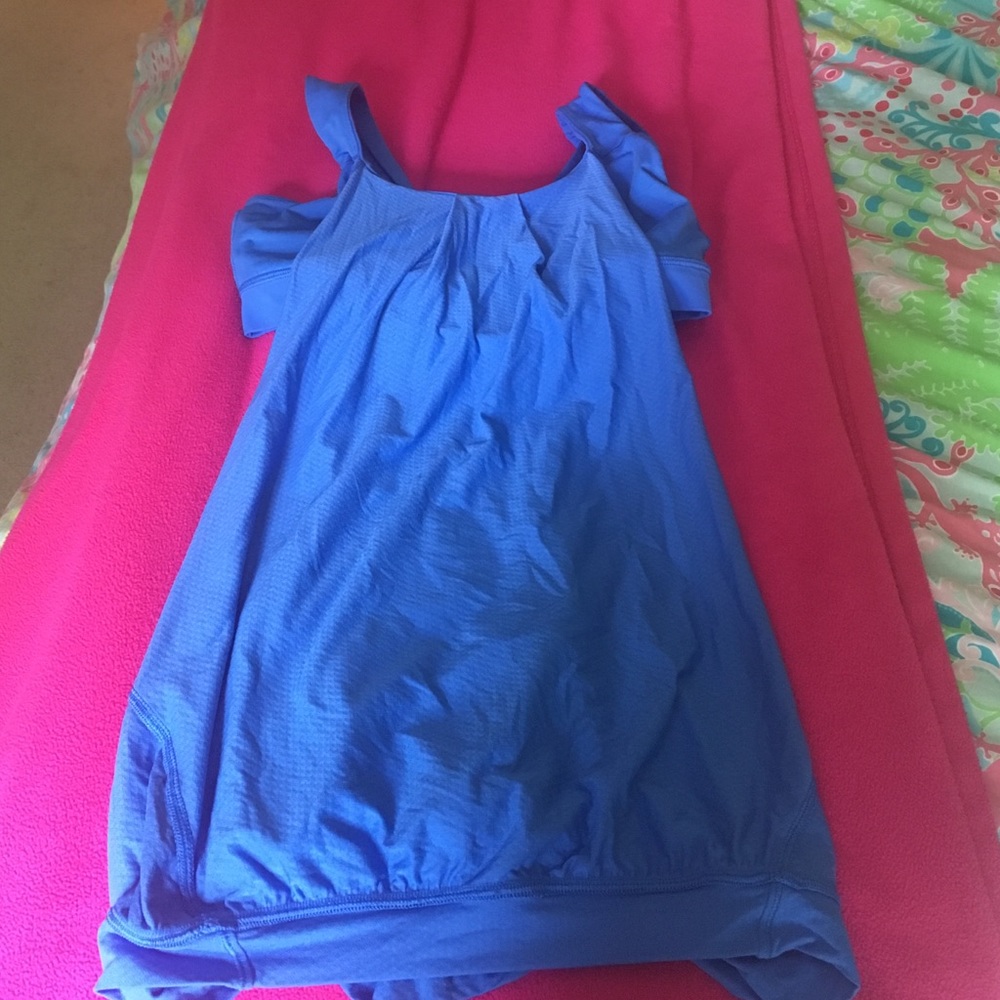 Blue Lululemon top