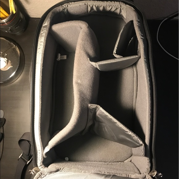 Think tank camera backpack (streetwalker) - Picture 2 of 2