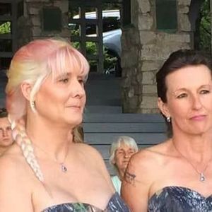 Meet your Posher, Loretta