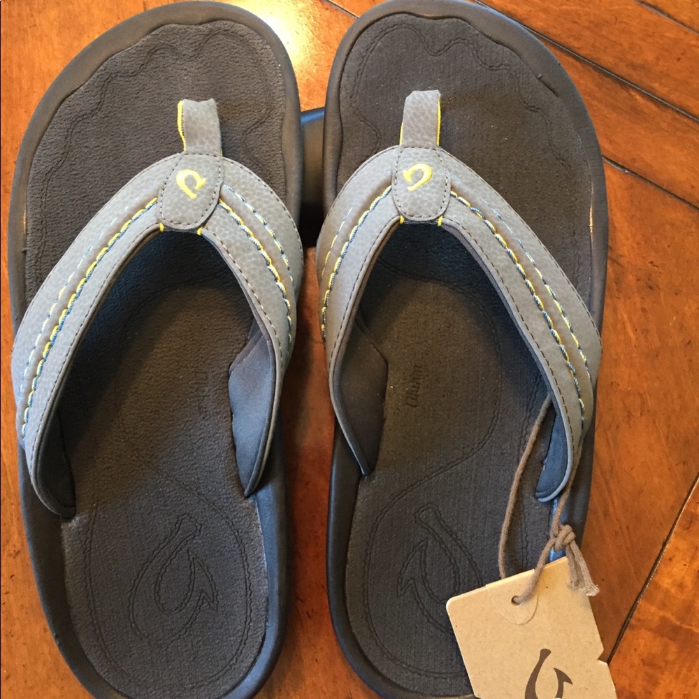 Olukai Hokua charcoal