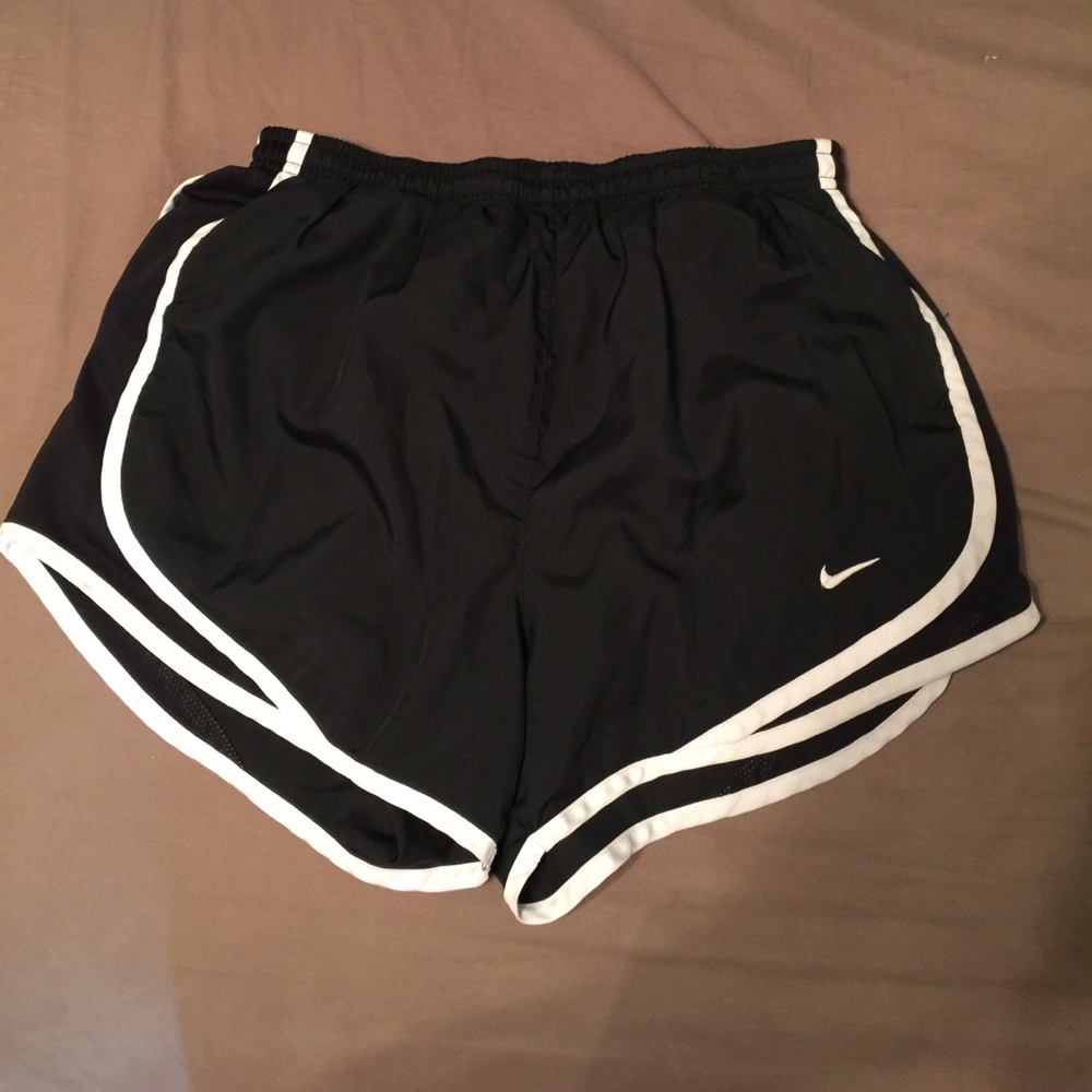 Women's small NIKE shorts