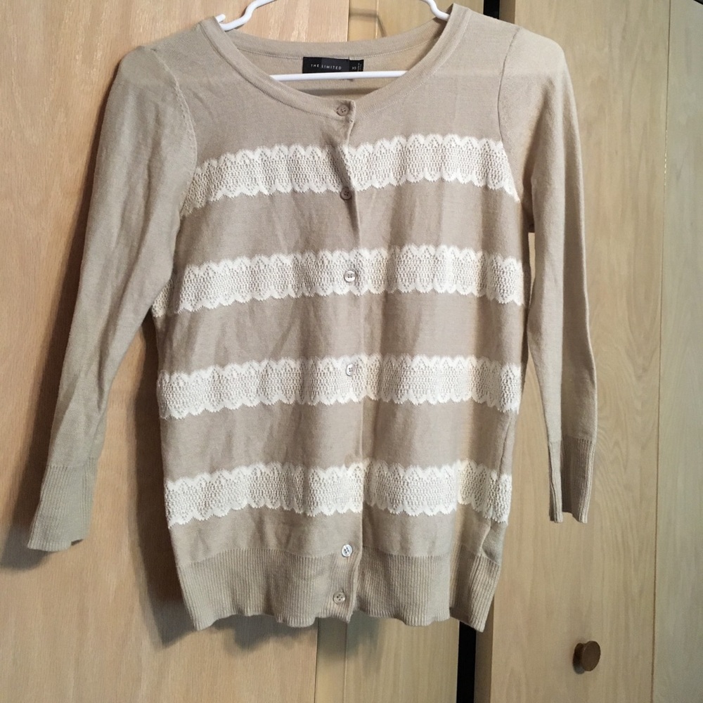 Beige cardigan with white lace detail