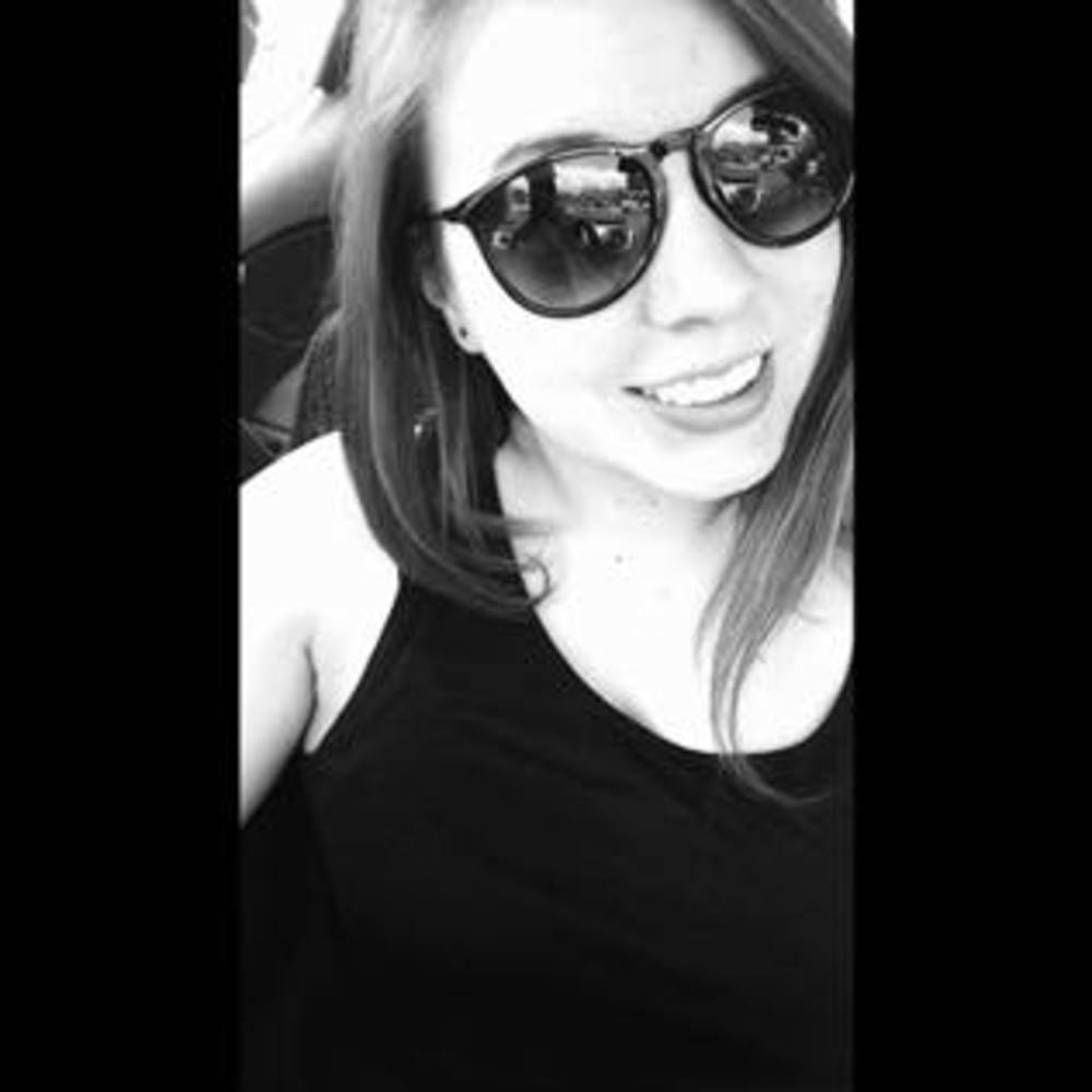 Meet your Posher, Kaitlyn