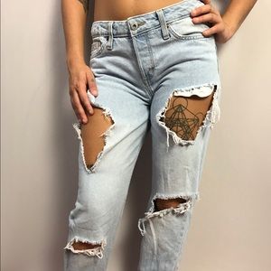 H&M Ripped Boyfriend Jeans