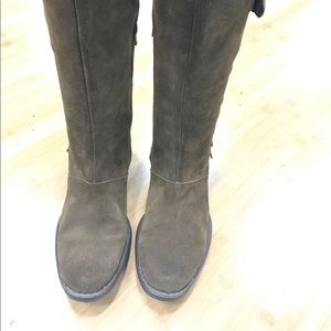 Born Brown Suede Ankle High boots sz 12/44