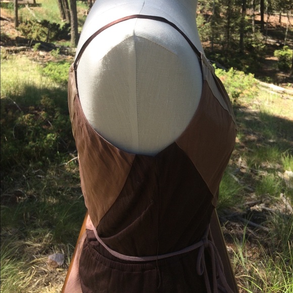 ⬇️$30 Bebe 100% silk dress - Picture 5 of 8