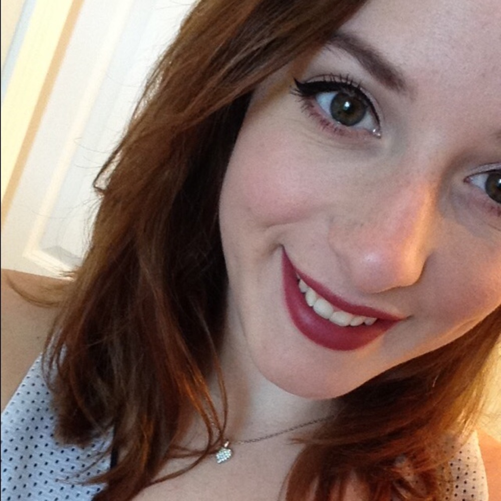 Meet your Posher, Emily