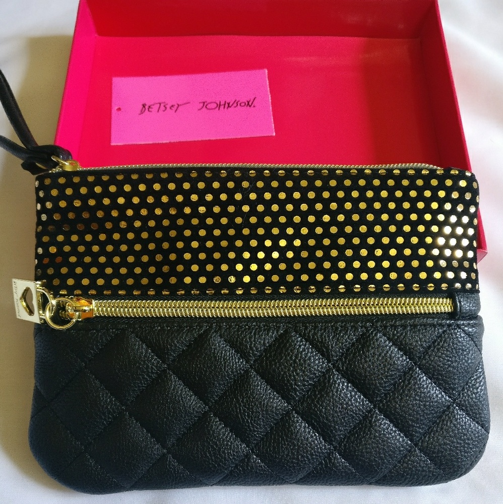 NWT Betsey Johnson Black/ Gold Wristlet